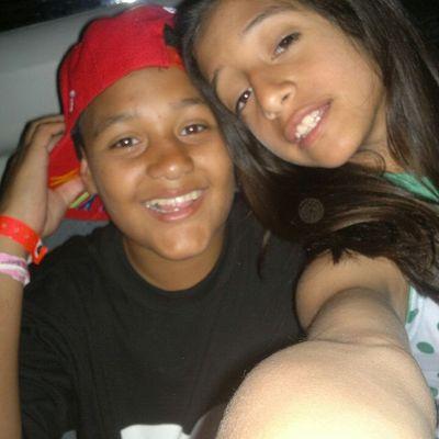 Soy Elias Me Gusta El Futbol  FOLLOW BACK!