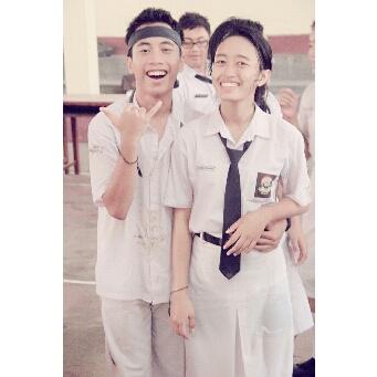 A.A.Istri Delia Fitriana Devi♥| Gungpik♥27-04-2013♥