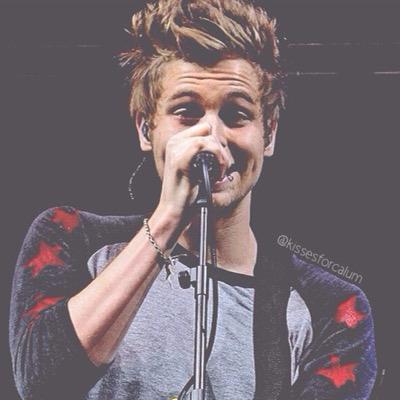 pls follow my main account @huggablehemmo_ and rt the link ❤️