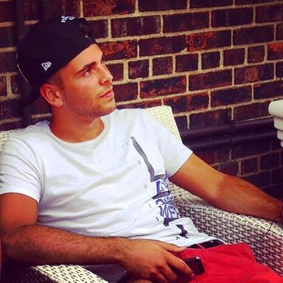 Jameslawrence77's profile picture. London/Cambridge Boy