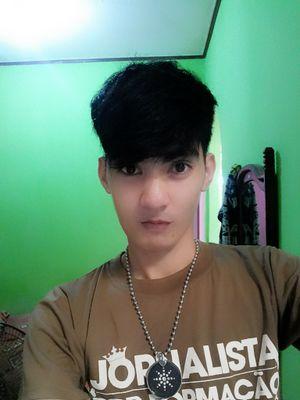 saya adalah sisa-sisa kehancuran
