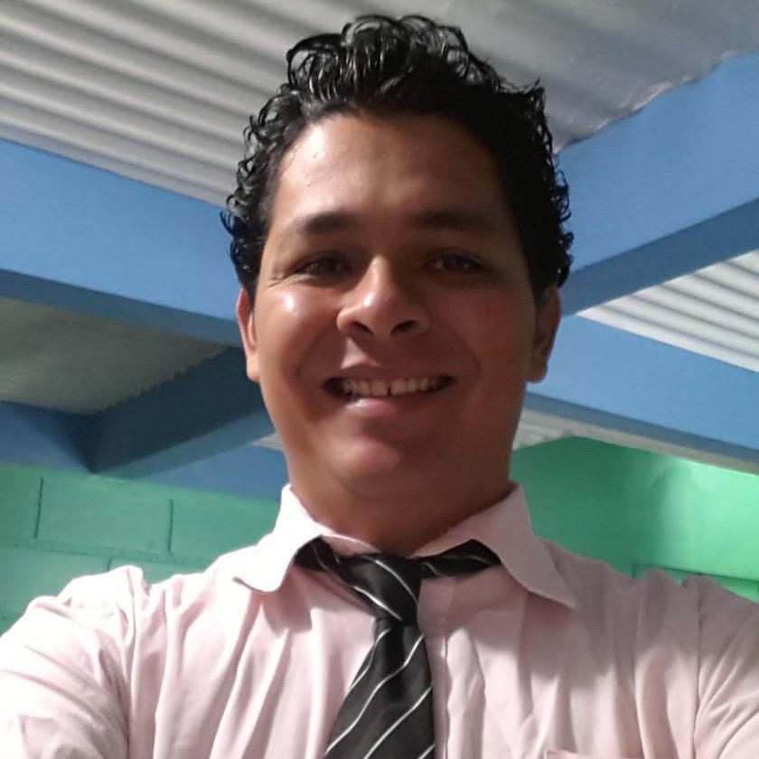 Ingeniero informático y periodista. Dos grandes profesiones que Dios me ha permitido ejercer.