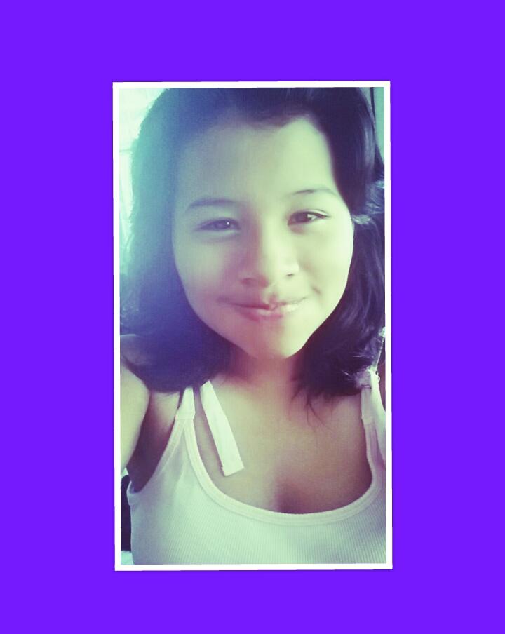Administradora de cohetes, Sonríe (: , ASDFGH 3
