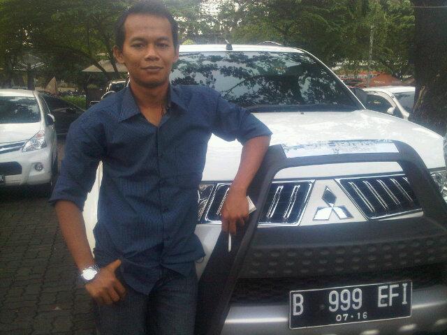 be yor self!