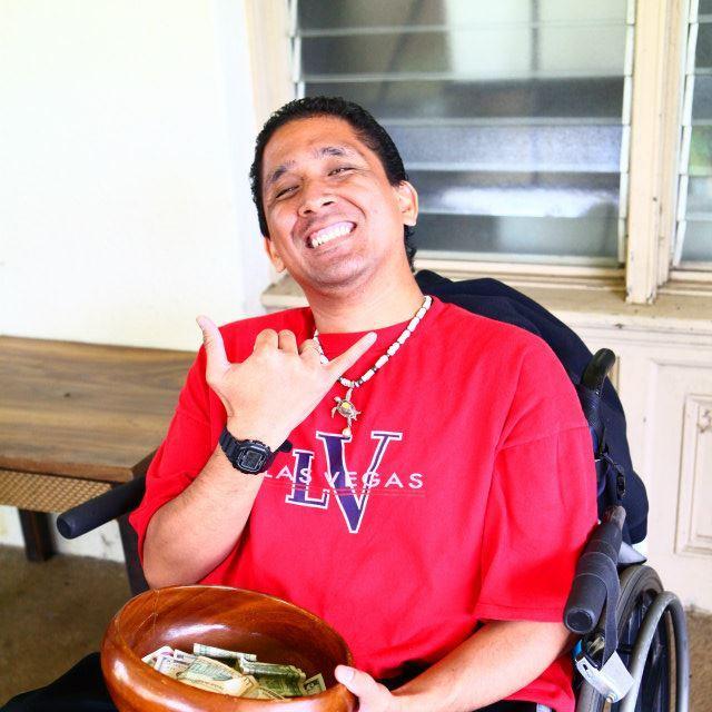 41, single, in a wheel chair, from hawaii