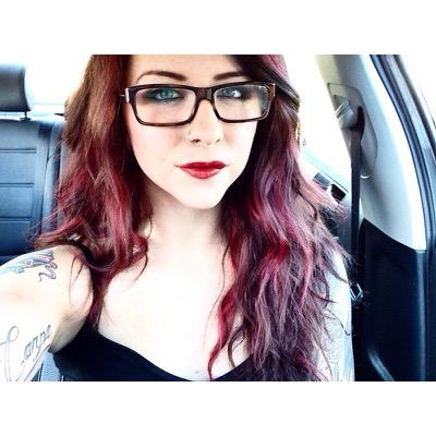 HannaColdiron's profile picture. jesus, crossfit, and gadgets. nickname is voltron, don't forget it.