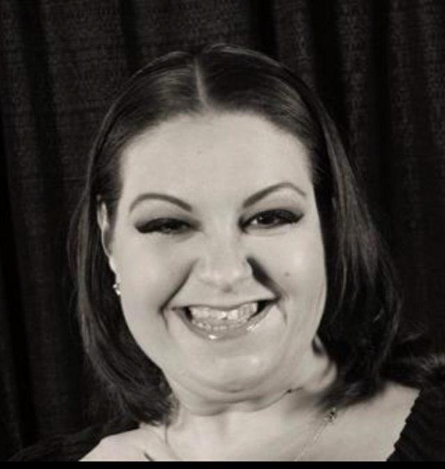 Survived 200+ weight loss, then stage IV cancer. #ayacsm Bklyn native, Auntie, Paralegal. Loves: cooking, law, fashion, health & fitness (especially boxing!).