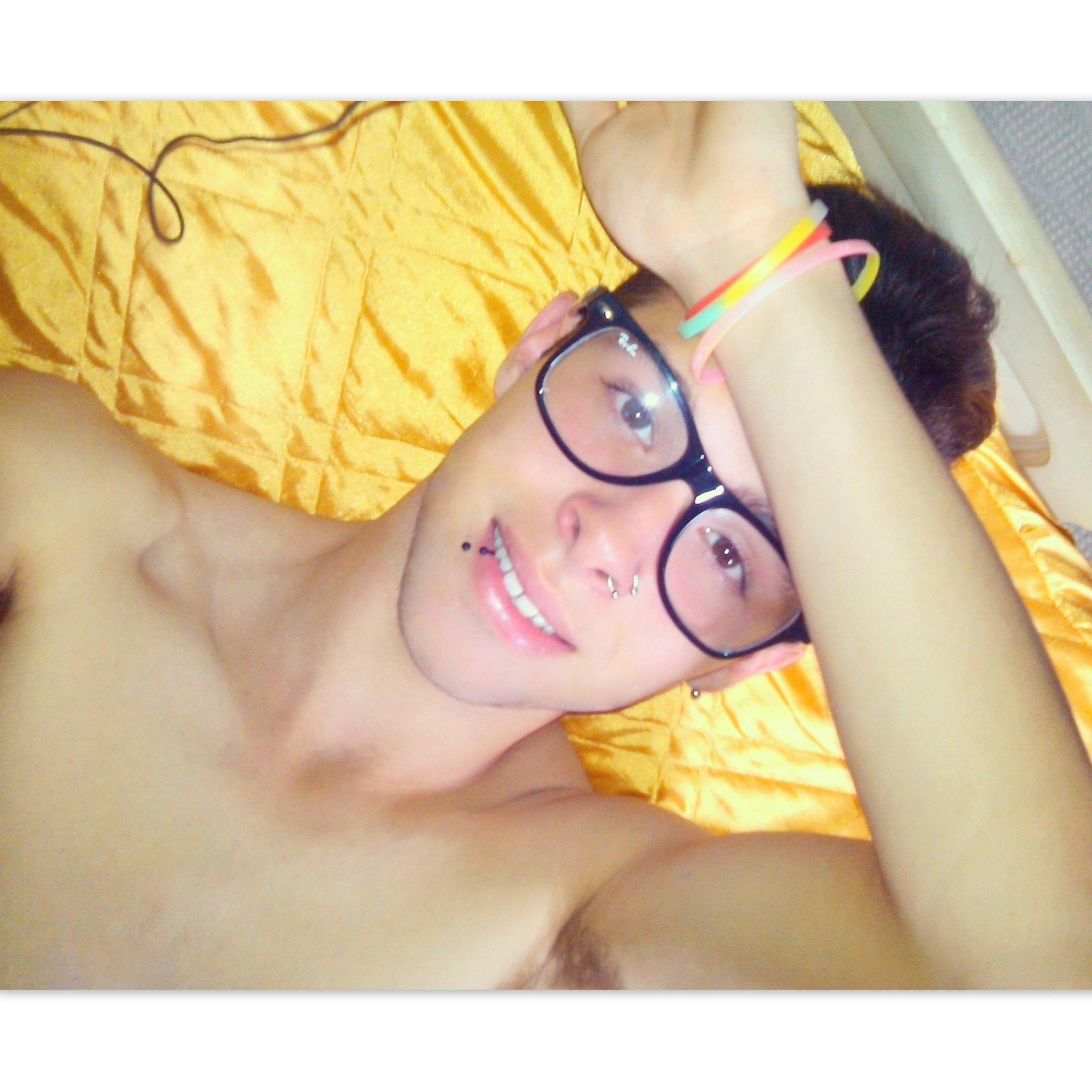 ☮Little Monster ☥ Smiler... ✡
#Whatsapp : +5492317409537
http://t.co/ZBEfhqpSul 
All we have is this moment 
Tomorrow's unspoken 
Yesterday is history ♡