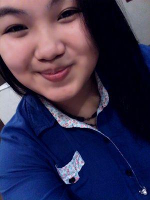 Farra , 17 , Sabahan :))
wechat : Farrasepett
IG : Farra_farrahin (: