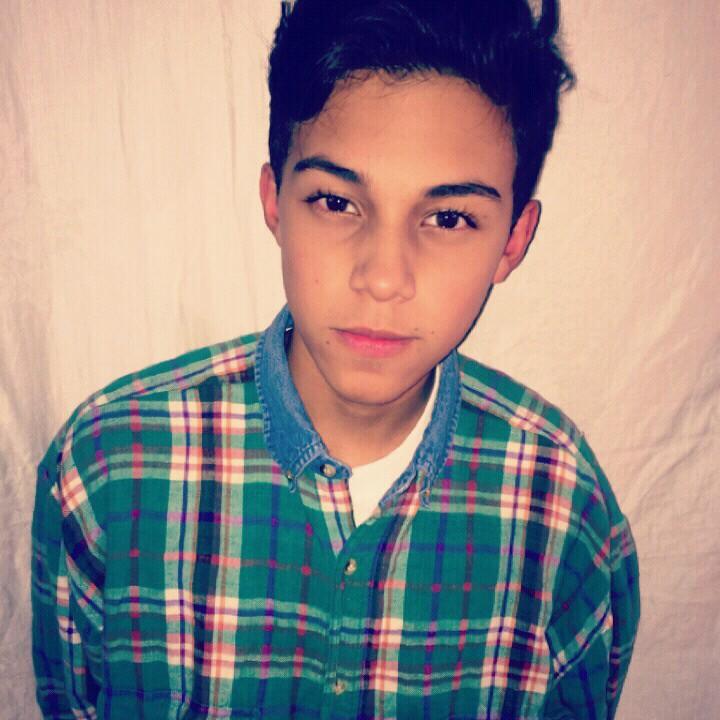 por que me amaste sin merecerlo te amo Dios:):)