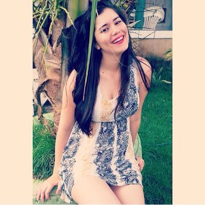 la sonrisa en mi cara no significa que mi vida sea perfecta, solo aprecio lo que tengo y lo que Dios me ha bendecido. ¡nueva cuenta! sigueme y te sigo.