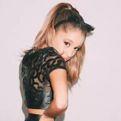 @wishfulariana