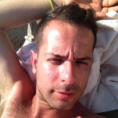 Sin prisa. Común. Ligero. No me llames, yo te busco. A la izquierda.