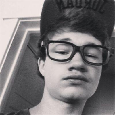 add me on snapchat and instagram @keyvin123