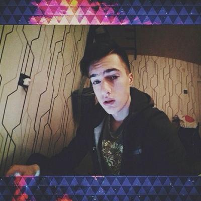 MikeDanilov's profile picture. @danil0vx - main page