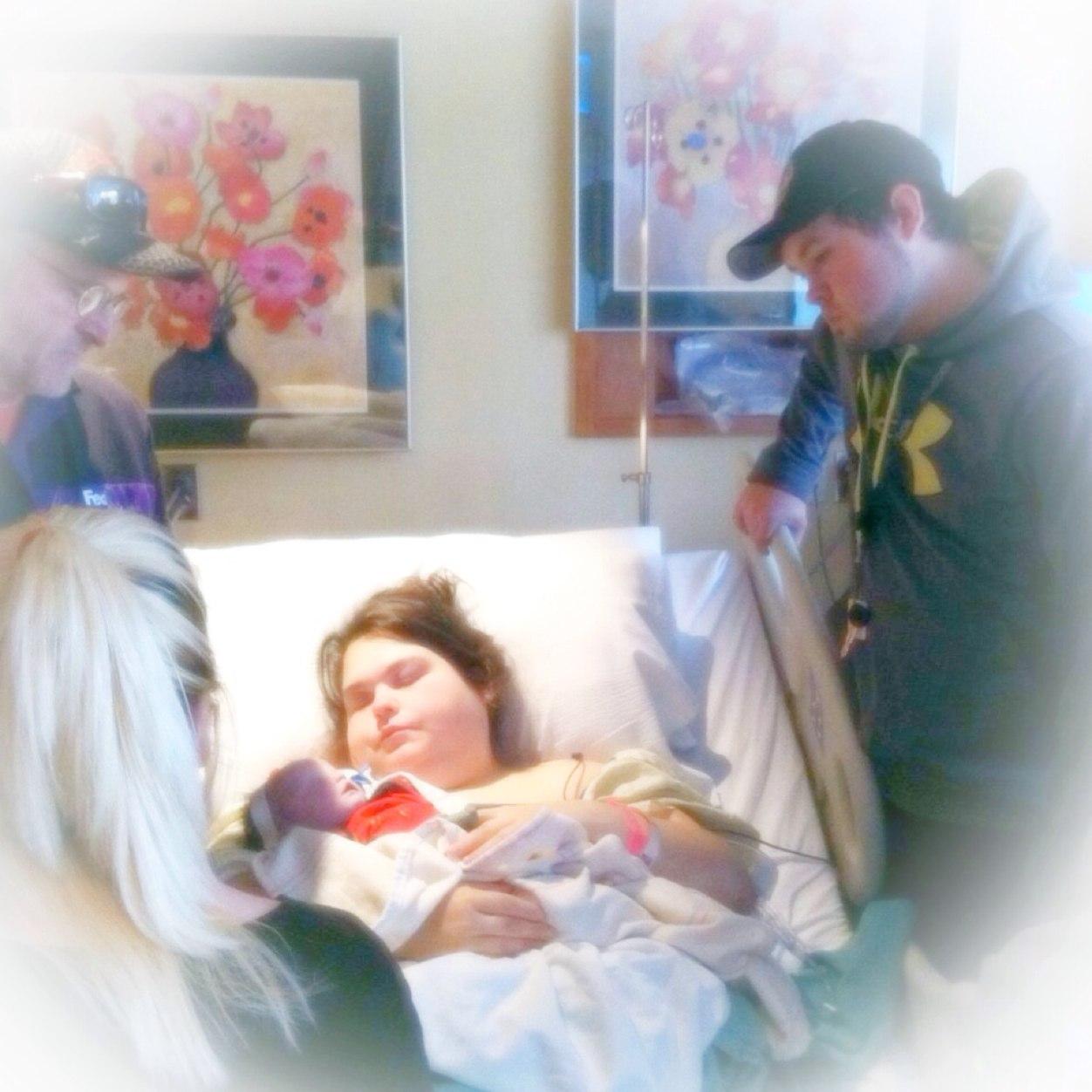 missKNH's profile picture. my name is kelly hardigree engaed to david allenR.I.P K.R.A 11.4.14