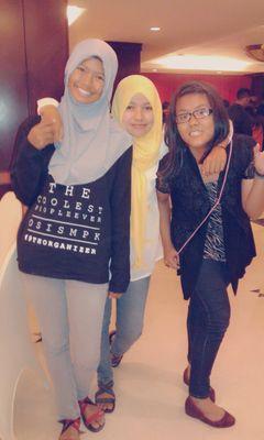 ❤ Allah Swt ❤ family ❤ friends ❤ ex-Bejoo Smansata ❤ ex-Agen Sesaji Smansata♥ Ropalu Smansata :: FOLLBACK just mention ✎ :D
