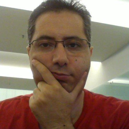 Flutter App Engineer 📱 💻, Firebase 🔥, Cool dad 👨, Always smiling 😃