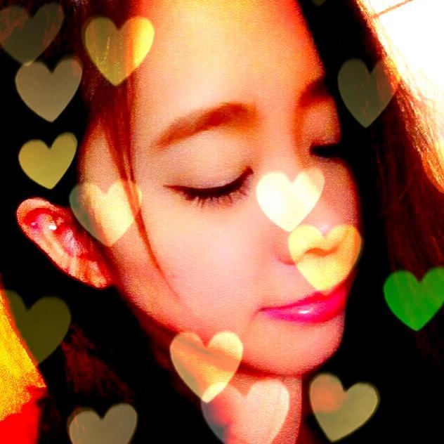 由香です♪ダイエットとかメイクとか大好きです♥♥あとニャンコも好きヽ(´▽｀)/　毎日の気になることつぶやきます♪♪☆相互フォローするよー☆