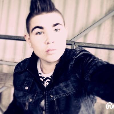 Kevinprovente's profile picture. 1ère pro vente