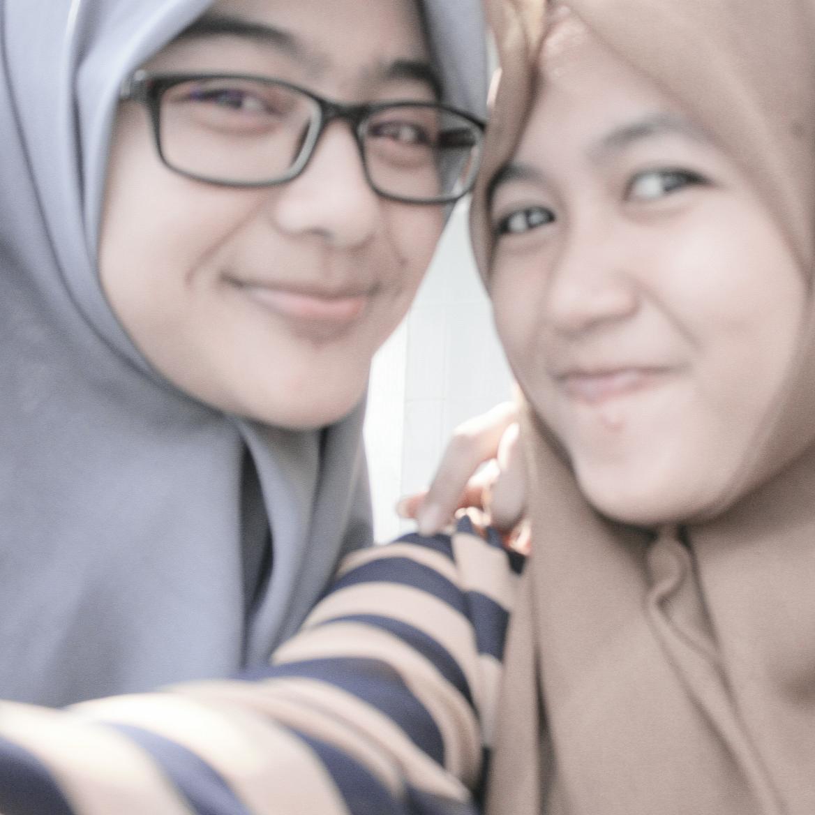 M Rizal Abdurohman . Tya Ayu Rosyadah || SMK Muhammadiyah 1 sby. @ZhaliePatt ♥