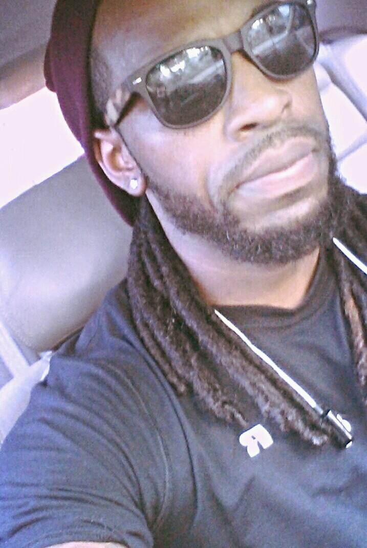 i am who i am n thats all i know, hate me or love me. But dont judge me| instagram me @_teamdreadfitness