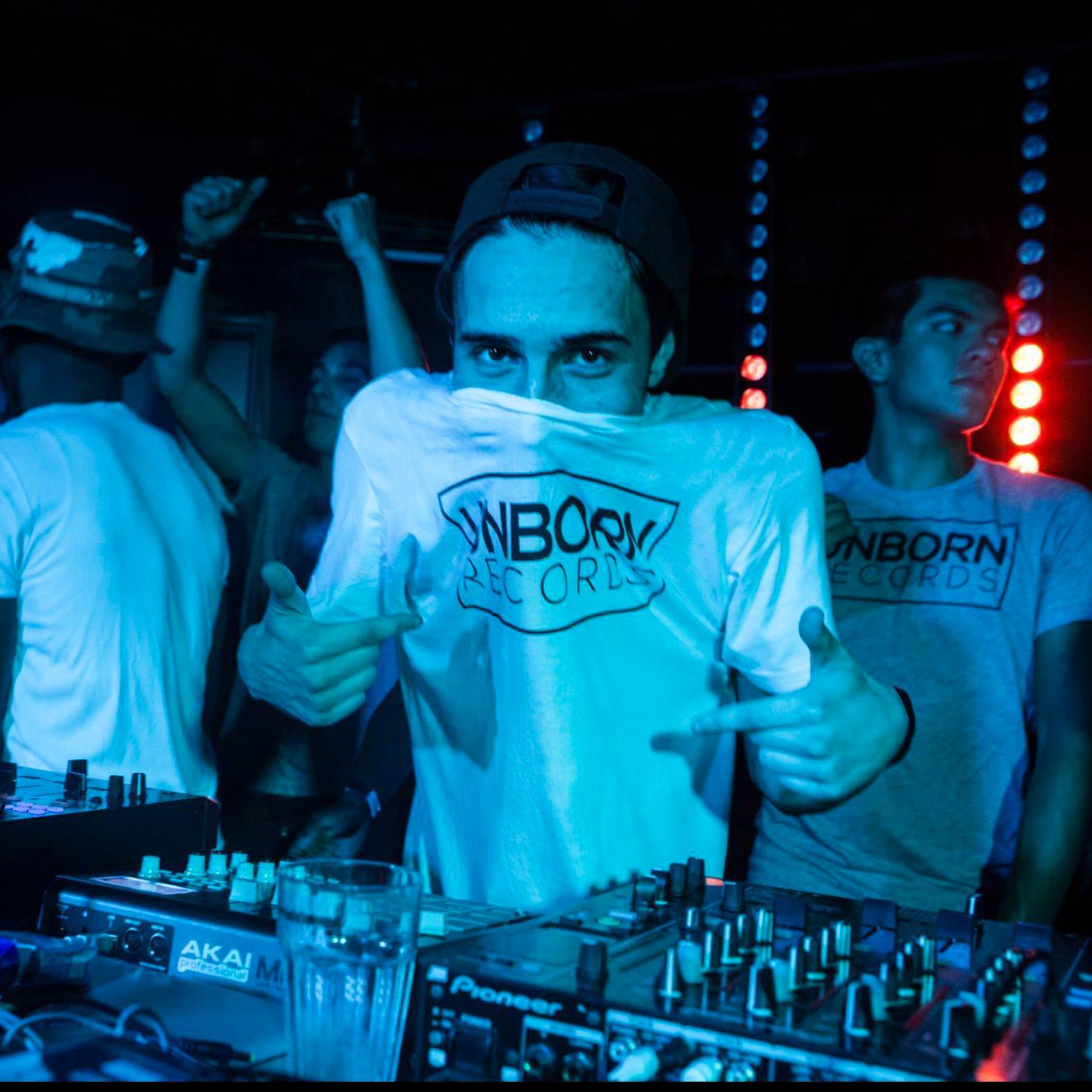 @unbornrecords
@delabass
https://t.co/QL3kVgArXu