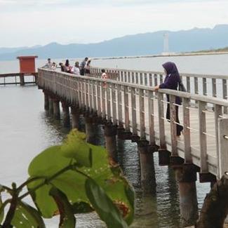 VeraaScupz's profile picture. Vera Handayani | Sayang keluarga :)