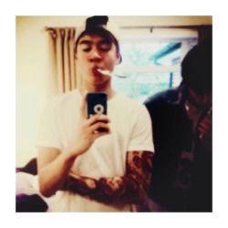 calumrpgwiu2's profile picture. j't'ai planté ma bite tellement fort que celui qui arrivera à l'enlever sera surnommé l'roi arthur