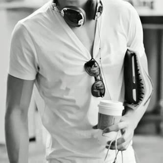 Medo_2503's profile picture. :)