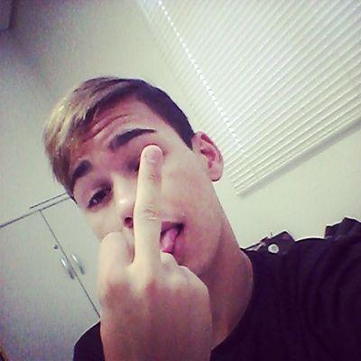 Se joga , e deixa a Vida fazer o resto . 
    
    http://t.co/ttX3gyVof5