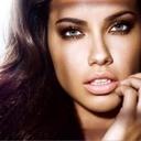 Nadia Blake - @Armed_Huntress - Twitter