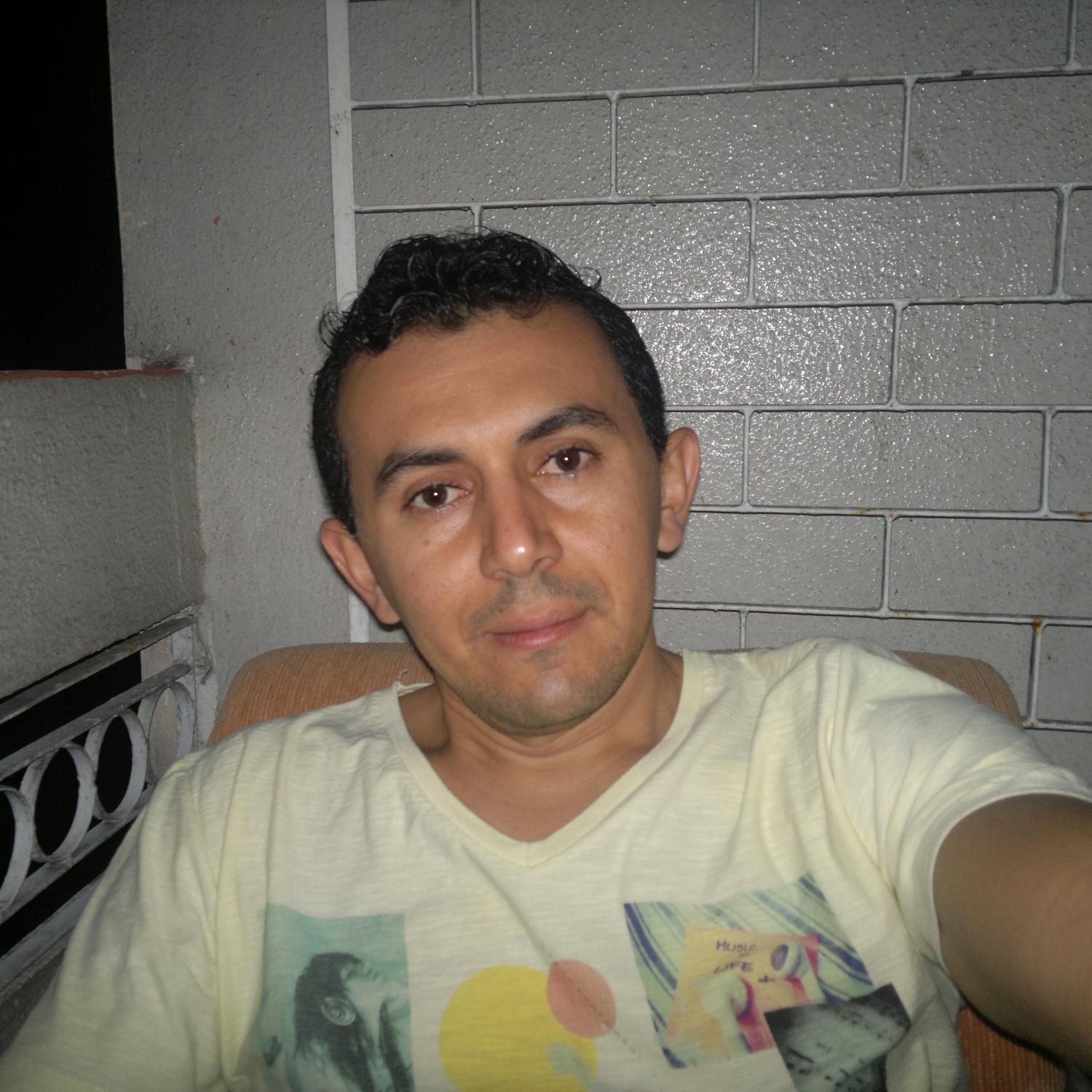 nenemsalviano's profile picture. 