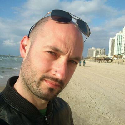 txusmad's profile picture. 