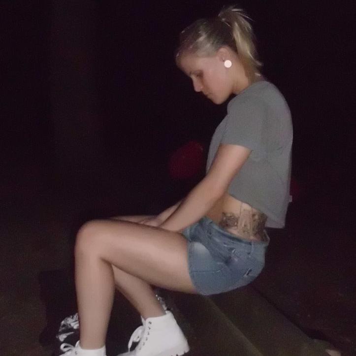 🏋🏼‍♀️  🎵 Hard & heavy ✖️ Straight Edge 🇸🇪 Talar Svenska, from Belgium.