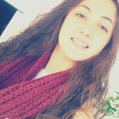 Y decirte al oido que no te olvides de mí, que prefiero la guerra contigo al invierno sin ti.  COSPEITO. París ♡