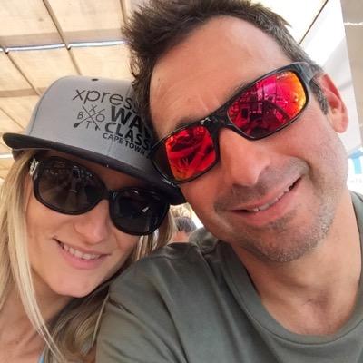 Mother of two beautiful little girls, Wife to the most amazing Man, Absolutely LOVE training outdoors / indoors bring it on! Scuba Diving - only in warm water!