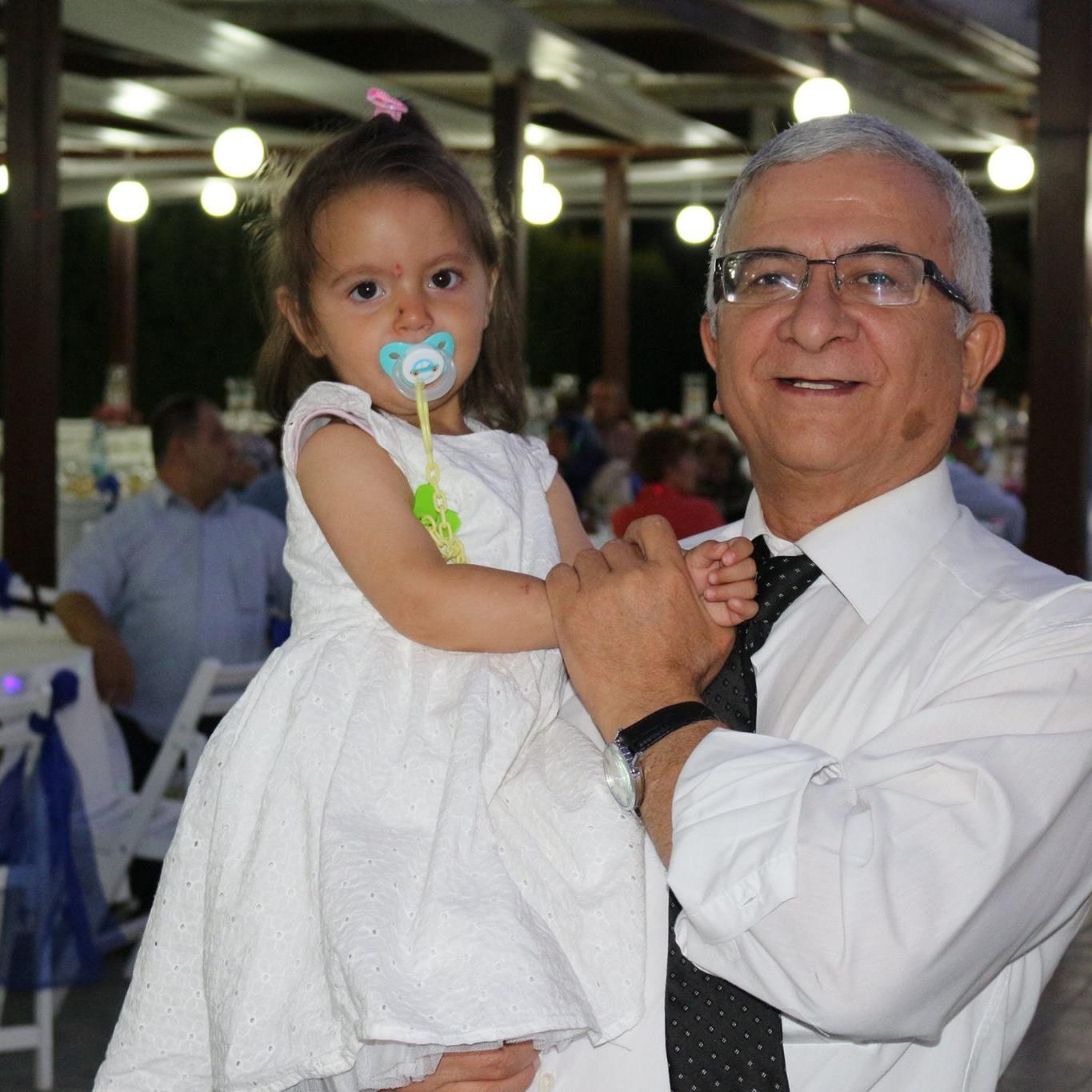 narliadil's profile picture. 