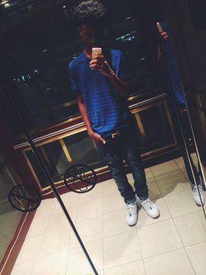 follow if you love a braceface nigga | lemme lick you up and down Armana My Queen