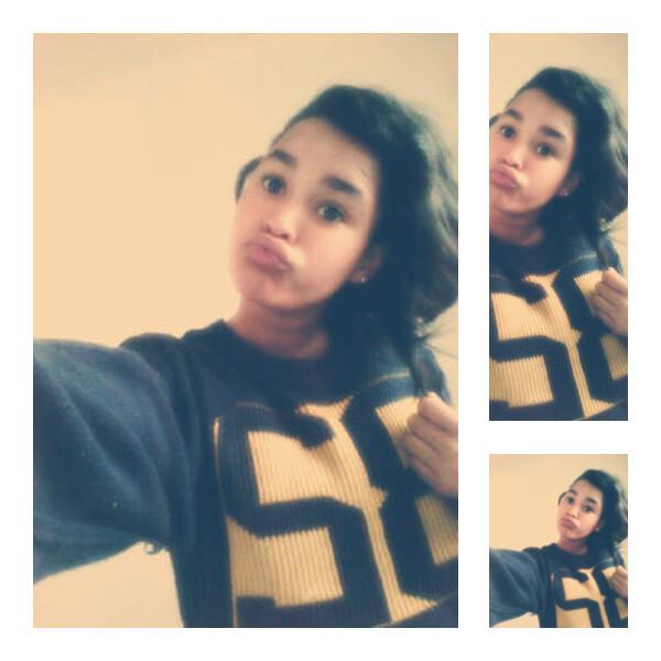 Iheartmarshmallows,THEVAMPS♡,I think penguins are real cute,I'm weird,FOODLOVER. ILOVE@JethroeVW♡ Cape Town,South Africa.
