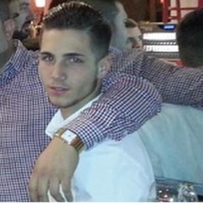 jotasanchez13's profile picture. Granaino , since 1998  /mucho flamenco y fanatico de las motos ,( لم تحارب وحده)