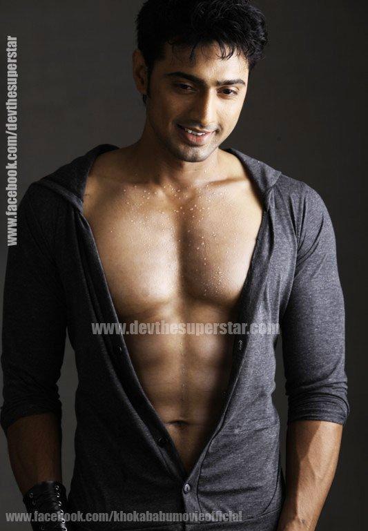 Am a Music and Sports lovEr!!!.......am a big and TRUE fan of @idevadhikari . . . . . .!!! My bod is 2 jun. . . . . . . . . .§TILL. .STudinG!!!!!!