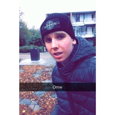 Snap & IG -- RickIJgel 

Heb geen vrienden, alleen maar kennissen.
