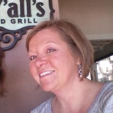 Profile Picture of Angi Burke (@trgaka3) on Twitter