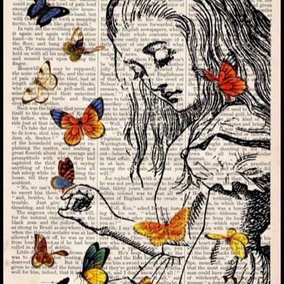 HeyVeronicaJude's profile picture. 