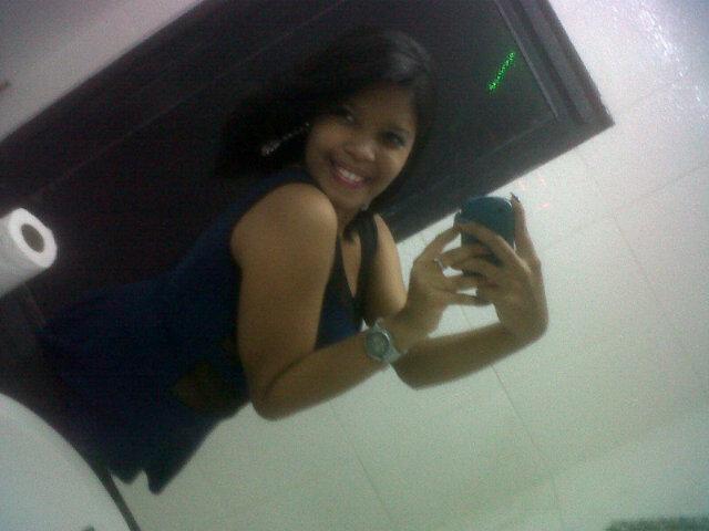 I love volleyball.. Instagram:anadionelysr.         I Love David Kada