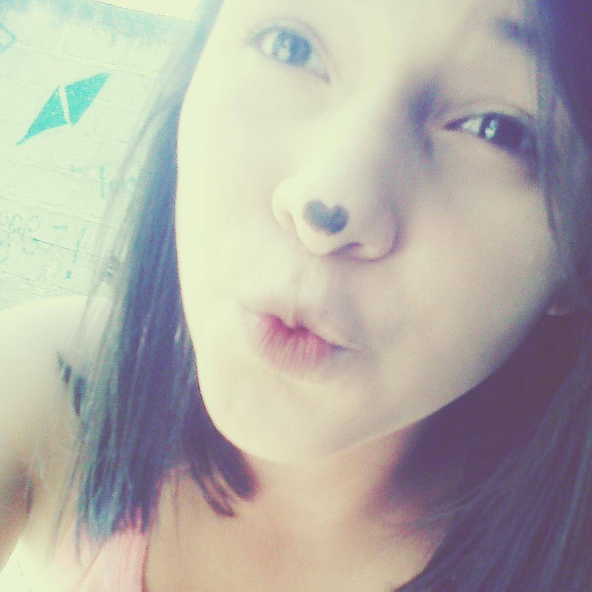 Darte cuenta que el amor de tu vida no es un principe, si no una persona perfectamente imperfecta♥