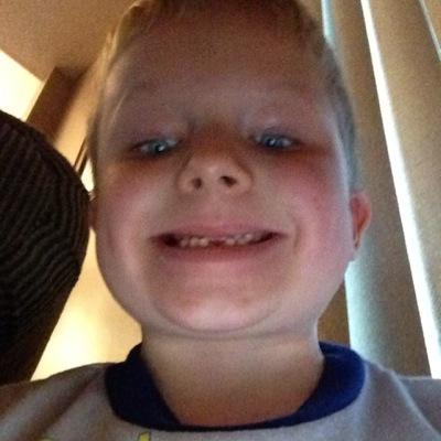 seth sucks athorty sucks hes sold out john cena rules team cena rules 
never give up!