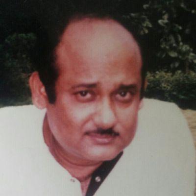civil engineer. loves cricket.
