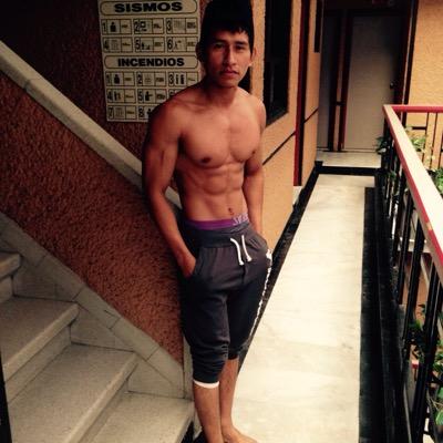 No soy TuitStar, tampoco PoeTuitero y menos SexITuitero! Escribo lo que siento, ¿No te gusta? No me Sigas! :3